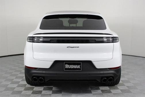 2026 Porsche Cayenne AWD