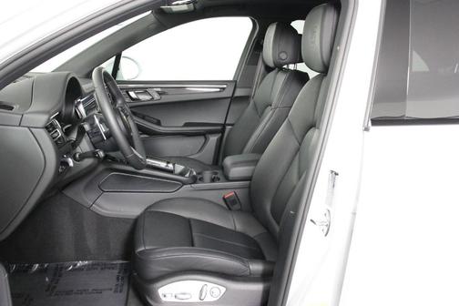 2025 Porsche Macan S