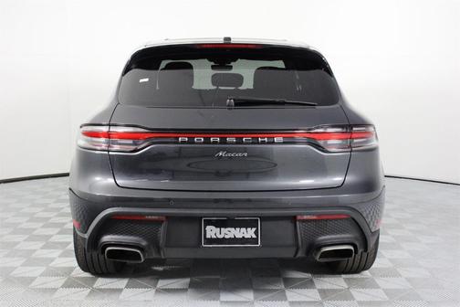 2025 Porsche Macan