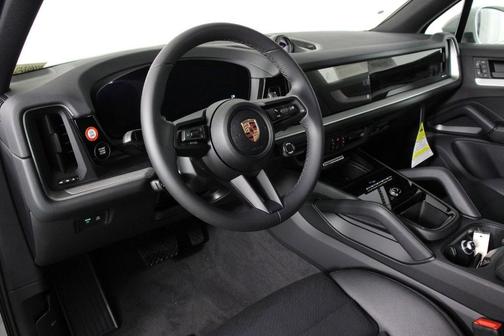 Chalk 2026 Porsche Cayenne Base