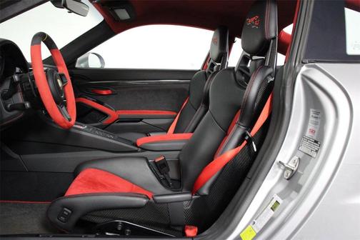 2018 Porsche 911 GT2 RS