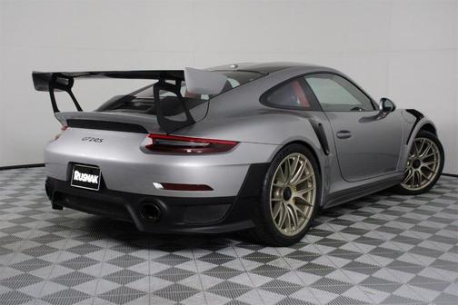 2018 Porsche 911 GT2 RS