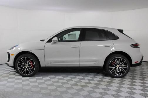 2026 Porsche Macan S