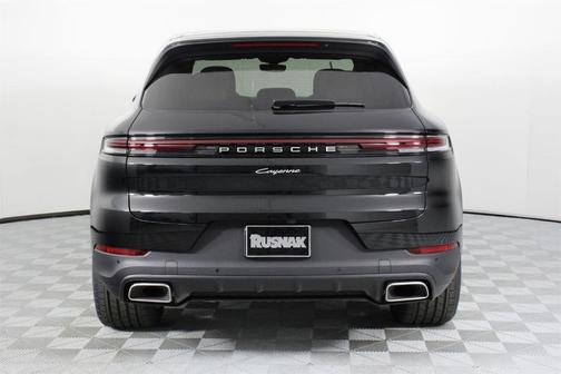 2026 Porsche Cayenne Base