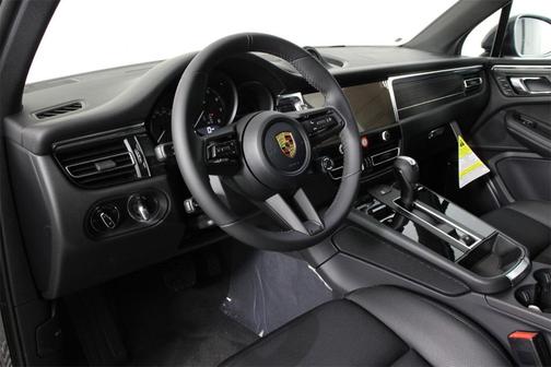 2026 Porsche Macan GTS