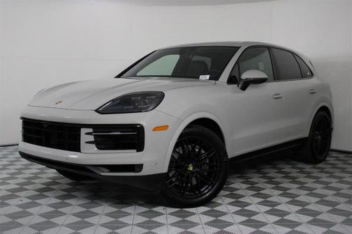 2024 Porsche Cayenne Base
