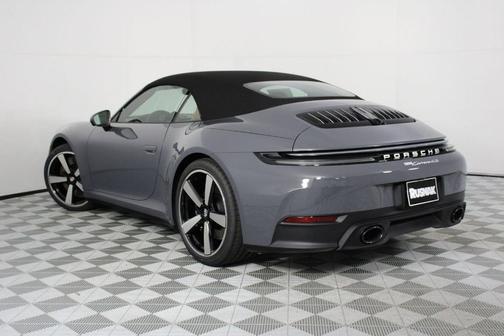 2026 Porsche 911 Carrera 4S