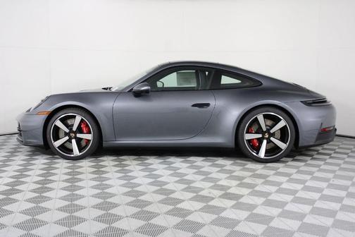 2026 Porsche 911 Carrera 4S