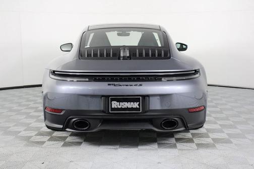 2026 Porsche 911 Carrera 4S
