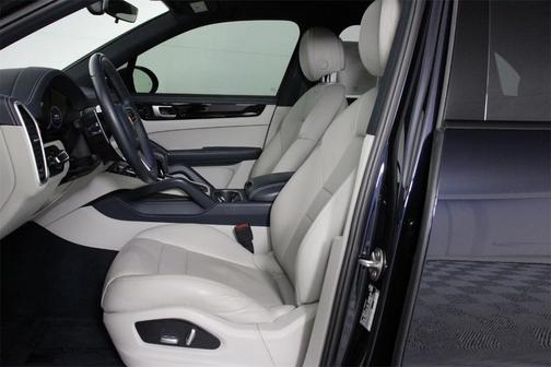 2019 Porsche Cayenne Base