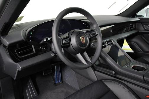 2025 Porsche Taycan 4