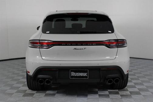 2025 Porsche Macan T