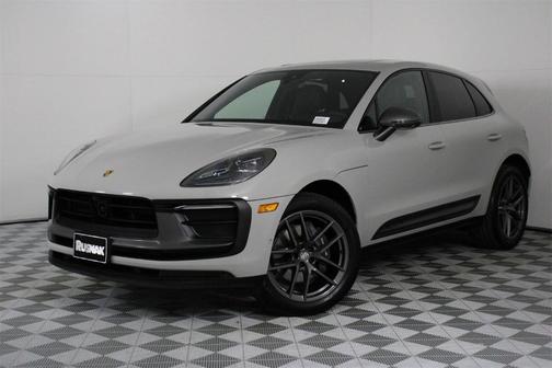 2025 Porsche Macan T