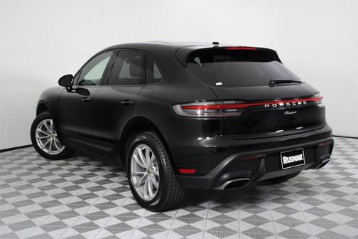2025 Porsche Macan