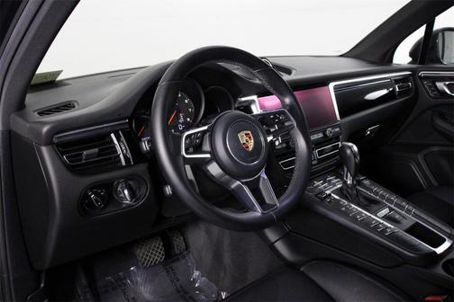 2019 Porsche Macan Base