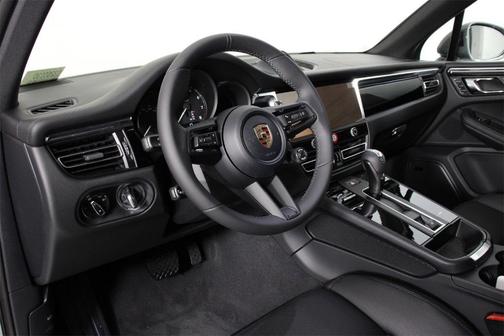 2026 Porsche Macan T