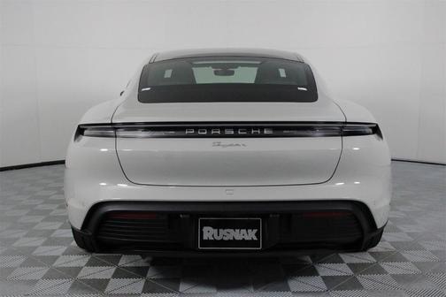 2025 Porsche Taycan 4S