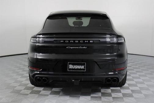 2024 Porsche Cayenne E-Hybrid Coupe Turbo