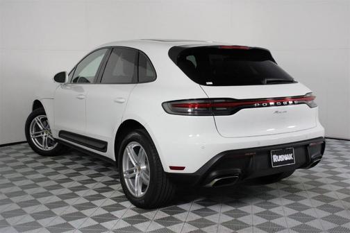 2025 Porsche Macan 