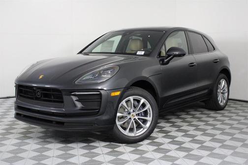 2026 Porsche Macan Base