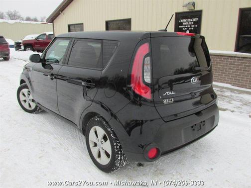 2016 Kia Soul Base