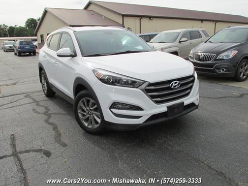 2016 Hyundai TUCSON SE