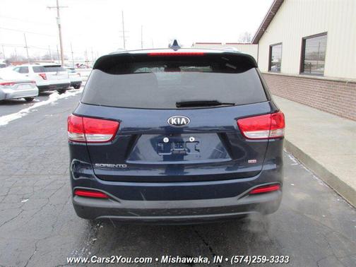 2017 Kia Sorento LX