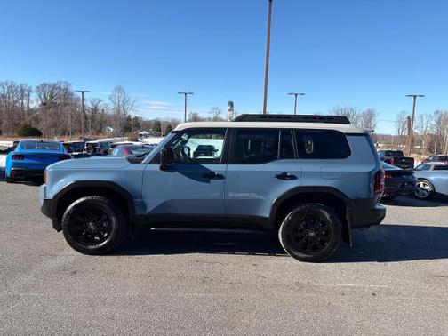 2024 Toyota Land Cruiser FIRST EDITION