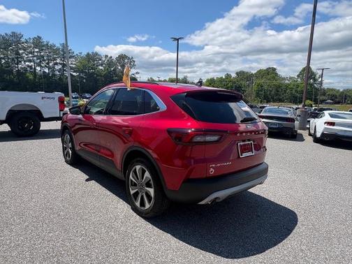 RAPID RED MET TINTED CC 2024 Ford Escape PLATINUM