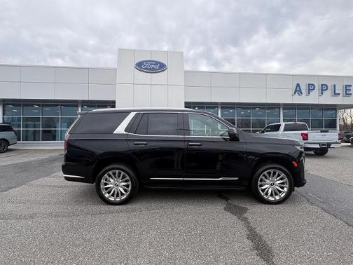 2024 Cadillac Escalade PREMIUM LUXURY