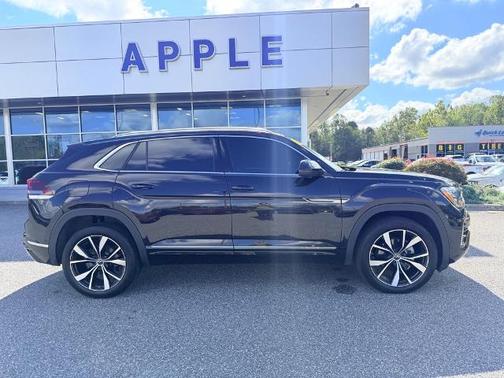 2025 Volkswagen Atlas Cross Sport 2.0T SEL PREMIUM R-LINE