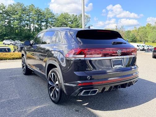 2025 Volkswagen Atlas Cross Sport 2.0T SEL PREMIUM R-LINE