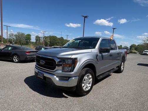 ICONIC SILVER METALLIC 2023 Ford F-150 XLT