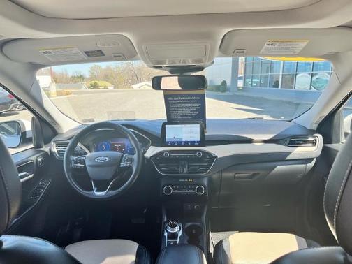 2021 Ford Escape TITANIUM