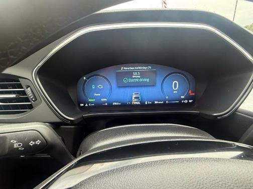 2024 Ford Escape PHEV
