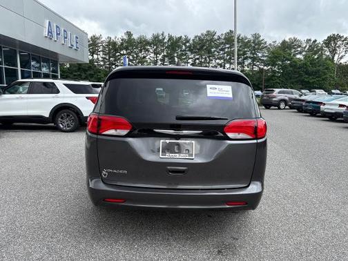 Gray 2023 Chrysler Voyager LX