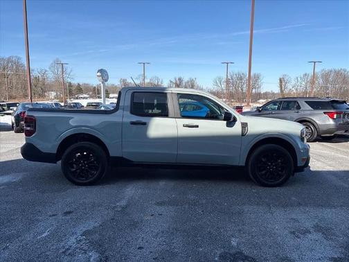 2023 Ford Maverick XLT