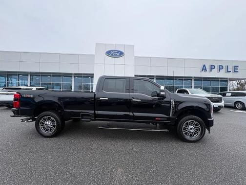 2024 Ford F-350 LIMITED