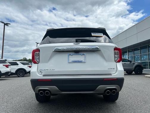 2022 Ford Explorer PLATINUM
