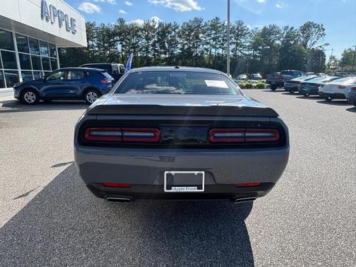Destroyer Gray Clearcoat 2023 Dodge Challenger SXT