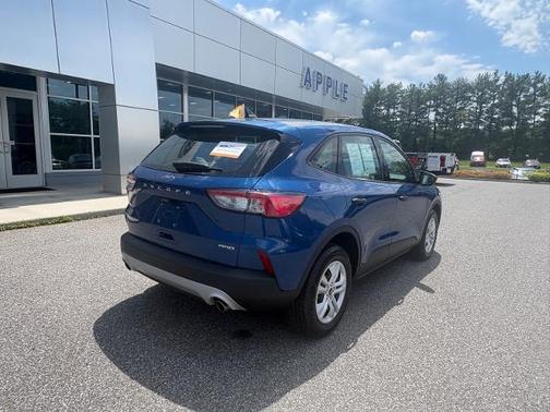 ATLAS BLUE METALLIC 2022 Ford Escape S