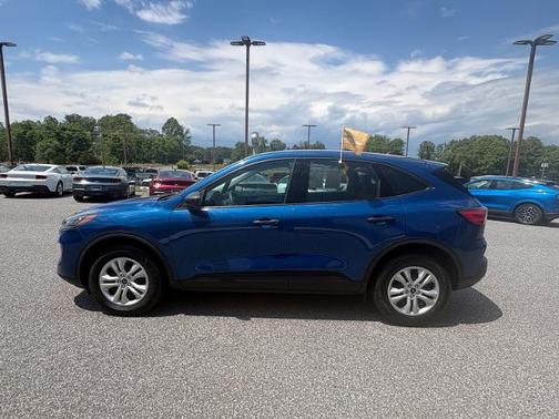 ATLAS BLUE METALLIC 2022 Ford Escape S