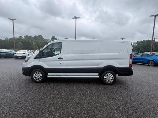 OXFORD WHITE 2024 Ford Transit-250
