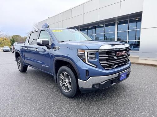2024 GMC Sierra 1500 SLT