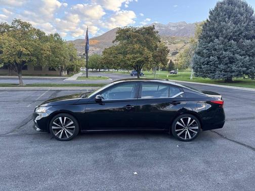 2019 Nissan Altima 2.5 SR