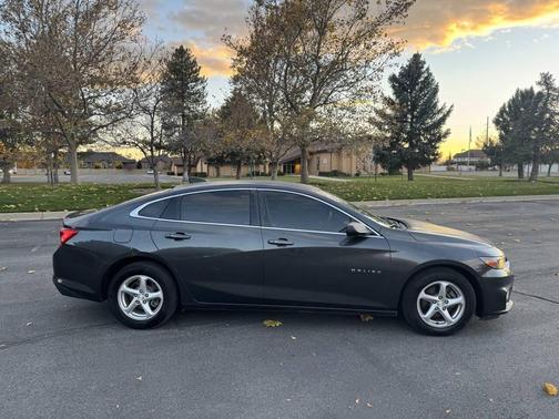 2017 Chevrolet Malibu 1LS