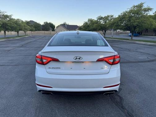 Quartz White Pearl 2016 Hyundai SONATA Sport