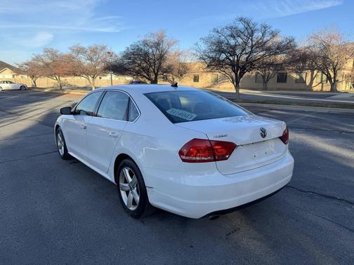 2013 Volkswagen Passat 2.5 SE