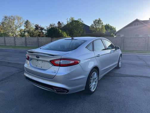 Ingot Silver 2016 Ford Fusion SE