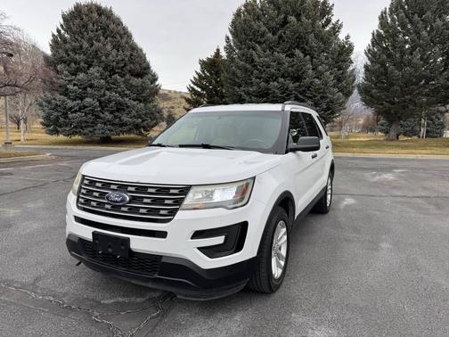 2016 Ford Explorer Base